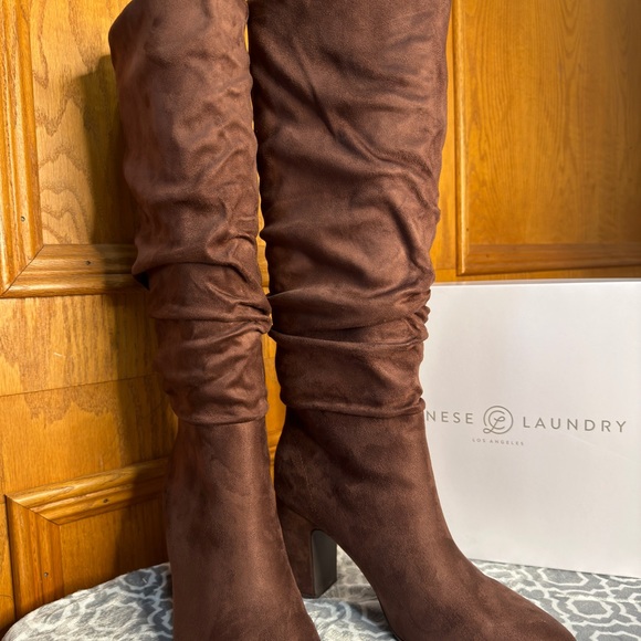 Kipton Knee High Boot CHINESE LAUNDRY. - Picture 2 of 7
